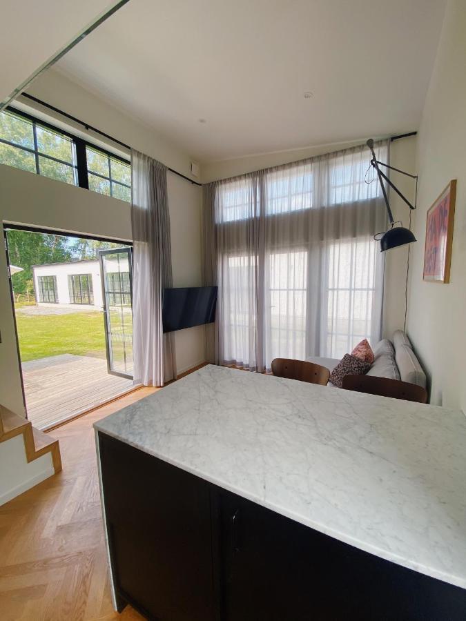 Guesthouse, Not Even A Minute Walk To The Ocean Vakantiehuis